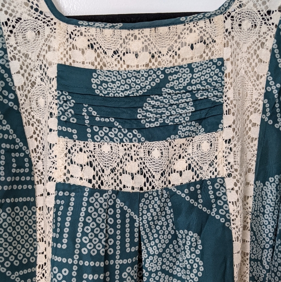 Like New BCBGMAXAZRIA Silk Lace Trim Top - Picture 11 of 14